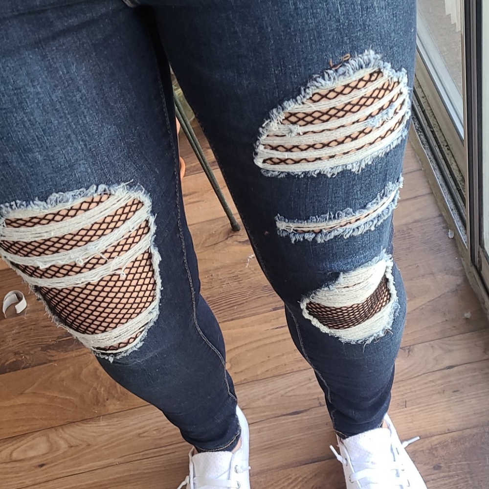 High wasted fishnet ripped skinny jeans